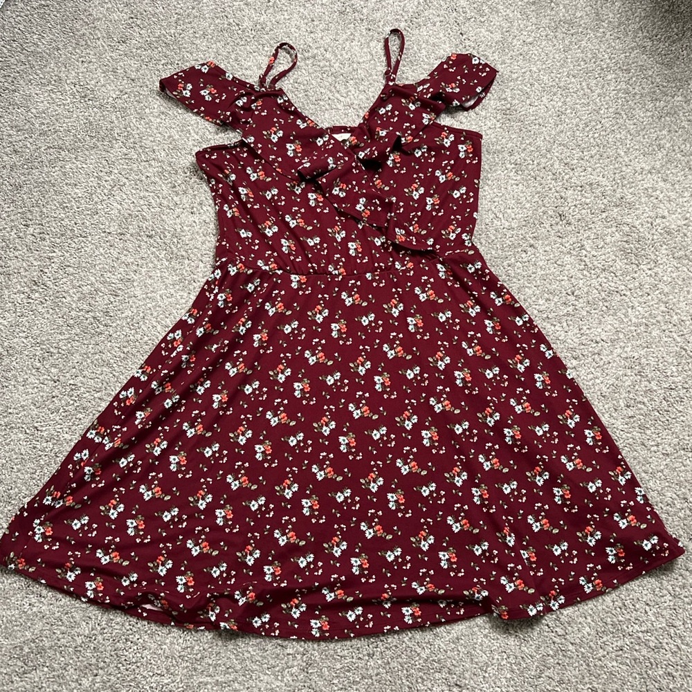 Fortune & Ivy Mercedes Knit Cold Shoulder Dress - Picture 2 of 5